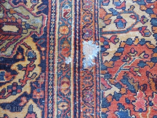 FEREHAN-FARAHAN-FEREGHAN CARPET.NEEDING SOME WORK , BUT SOLID

8ft 4in X 11ft 4in  FT .

ENDS REDUCED BY ABOUT 2 INCHES AND 2 SMALL HOLES.

NICE EVEN  PILE. GOOD  FOUNDATION. 

FINE CLASSIC DESIGN.

$1650$  ...