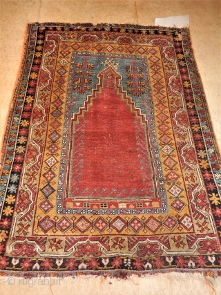 OLD ANATOLIAN RUG WITH THE BEST MELLOW DYES - BETTER THAN THIS PHOTO-
EXCELLENT PILE BUT SOME DAMAGE  AND END LOSS . ORIGINAL AS FOUND CONDITION -NO REPAIRS
$1150  INCL    ...