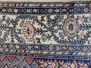 OLD DECORATIVE RUG .GOOD SIZE OF 5 X 6FEET . VERY GOOD PILE AND CONDITION 
HAS SOME ANIMALS HIDING IN THE BORDER
$650           