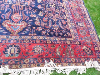 Sarouk Carpet, excellent,  condition  8 ft  13 ft                      