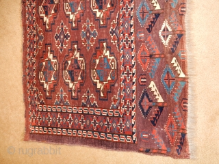 YOMUD - YOMUT WITH ARABATCHI SHRUBS IN THE SKIRT 

FULL PILE- NO REPAIRS

$650                    