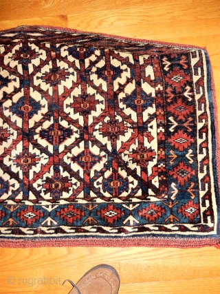 YOMUT YOMUD- WHATEVER NAME YOU CALL IT THIS IS A REALLY NICE OLD WEAVING 
ALL ORIGINAL NO REPAIRS               