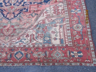 OLD ANTIQUE SERAPI WITH THE BEST COLORS -NEEDS SOME  WORK - BUT SOLID FOUNDATION -SIZE OF 9 X 12 - PRICED RIGHT FOR SUCH A FINE CARPET     