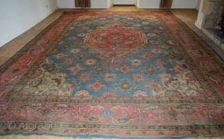 Antique Ushak Carpet 5.30m x 3.70m (17' 5" x 12' 2") with evenly-low pile all over - very acceptable floor condition. Recently acquired from a UK country house in Gloucestershire.   