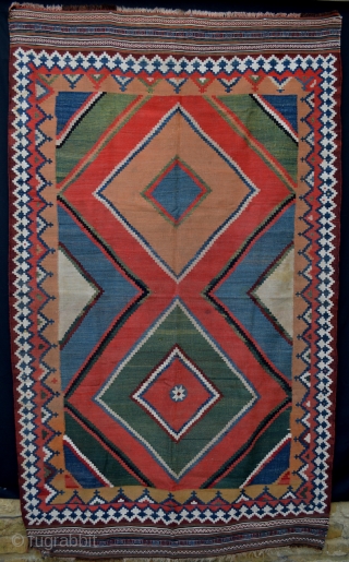 Antique Qashqa'i kilim - some minor staining - otherwise good overall condition.
2.44m x 1.50m (8' 0" x 4' 11").              