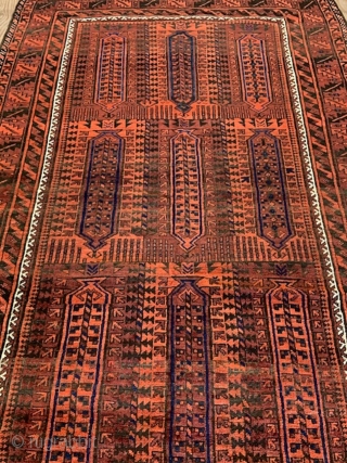 Baluch main carpet in good overall condition - 2.87 x 1.78m (9' 5" x 5' 10").                 