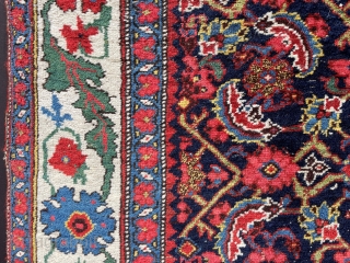 Beautiful, excellent condition Bijar rug 2.34 x 1.38m (7' 8" x 4' 6").                    