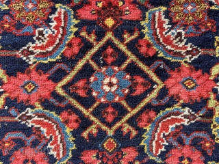 Beautiful, excellent condition Bijar rug 2.34 x 1.38m (7' 8" x 4' 6").                    