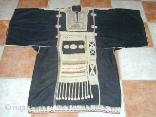 Yemeni Ceremonial Robe. Early 20th C.                           