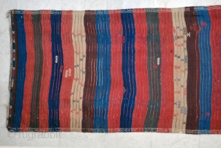 Complete antique Tulu South Anatolia, circa 1900, 105 x 316 cm (3'4" x 10'7"). A few very small holes + small repair to end braid (see details), very good condition in general.  ...