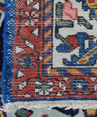 A so-called Zeigler-Bakhtiar (Chahar Mahal) with an uncommon palette, ca. 1930s. 152 x 225 cm (5'1" x 7'6"). Lower end rewoven, re-selvaged, small areas of low pile.      