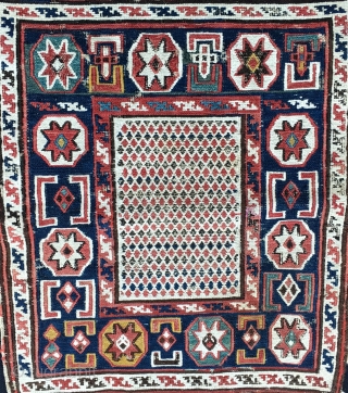 Azerbaijan. Baku 1001 nights + stars and diamonds. Shirwan, Khyzy village?, sumack bag face. Cm 35x43. Second half 19th century. A real beauty with all kinds of symbols. Not only small &  ...