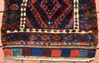 Jaff Kurd pile khorjin. --- For once complete!
 
Size is cm 55x250 or 21’x102’
Each bag is roughly cm 55x64 or 21’x25’
Age could well be the 4th quarter of the 19th c. or  ...