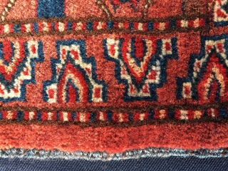 Turkmen Ersari khorjin bag face. Cm 46x56. Good age, good colors, good pattern. Full pile, good condition.                