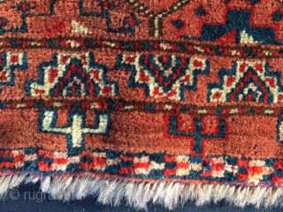 Turkmen Ersari khorjin bag face. Cm 46x56. Good age, good colors, good pattern. Full pile, good condition.                