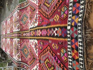 Kars area kilim, Eastern Anatolia, Turkey, cm 430x150, beautiful, long piece, early 20th century, in good condition - Gallery clearance. Please email carlokocman@gmail.com
          