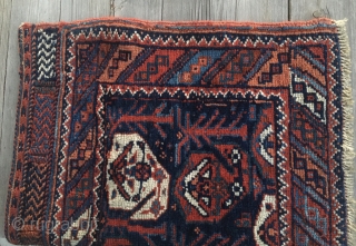 Afshar pile bag face. Cm 44x58. End 19th century. Great natural saturated colors. In good condition. Reasonably priced.               