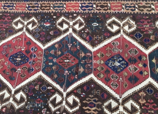 Unusual, rare, beautiful, one piece Western Anatolia, Aydin Cine kilim. Cm 145x340 ca. End 19th, early 20th c. Great ram horn medallions in glorious  brick madder red and fantastic petrol green.  ...