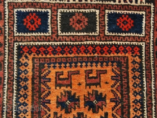 Baluchi balisht bag face. Cm 53x109. Early 20th c. Six yurts & six horses pattern. Good cond.                