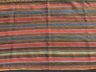 Super Shahsavan Sumack side panel with still attached the kilim striped bottom. Cm 96x110. Late 19th? Early 20th century? Earlier? Never mind, it's a gorgeous piece, in mint condition, a museum or  ...