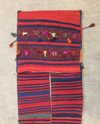 Anatolia Tribal Art.
Western Anatolia heybe/saddle bag. Bergama area, Karakecili or Yuncu Yoruk. Wonderful heybe in fantastic condition. Early 20th century.
Sweet and beautiful.
Just out a collector's den.
Available emailing to carlokocman@gmail.com    