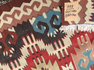 Gocmen kilim. Cm 140x285. Vintage. Very good weaving with no difference between front and back.                  