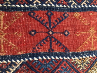 Eastern Anatolia, Malatya area cuval face. Cm 70x110 ca. Early 20th c. Great colors. Reasonable price. (Frankly I thought it was from Bergama area!)
         