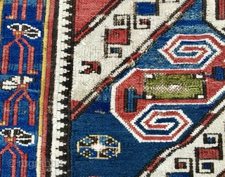 Not many know about this type of antique tribal textiles.
Not many know about Xizi or Khyzy.
Not many have ever seen any textile from Xizi.
These tribal art products are rare, very rare, almost  ...