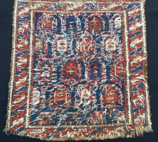 Caucasian sumack bag face. Could be Shirwan. Cm 46x48. Probably mid 19th c. Damaged, worn out, but beautiful, rare, with great pattern and fantastic dyes. Imho a great piece. Have a good  ...