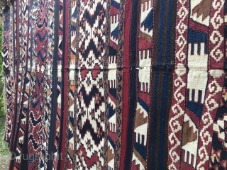 Sinanli, Reshwani group kilim. Eastern Anatolia, Malatya area. Cm 170x310. Great color saturation. Wool, cotton, metal thread. Mint condition except for one 15x15 restoration probably due to a tear since the kilim  ...