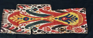 Uzbek Silk Ikat Fragment. 
Cm 124X42 ca. Second half 19th century
Right, it's not one of the 7 wonders of the world, but it's a nice, sweet, beautiful piece! A fragment as you  ...