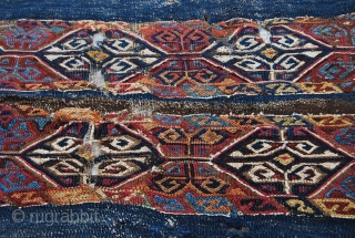 Eastern Anatolia open cuval. Antique, coarse, sweet wreck. Fantastic, unbeatable colors. A painting, a real tribal masterpiece. Try to go beyond the holes, the tears, etc.....only then you will see a jewel,  ...