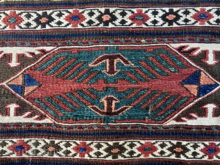 Shahsavan Eagle sumack mafrash end panel. Cm 49x57. Datable 1880/1890sh. Rare eagle pattern. Very fine and very very tight weave. White is cotton. The colors are magnificent, natural and deeply saturated: chestnut,  ...