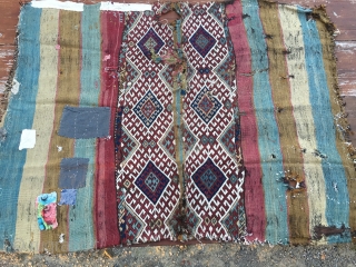 East Anatolia storage bag or cuval. It has just been opened. First photo shows the colorful bag before cleaning. Second photo shows the front. As it is, as it was. More infos  ...