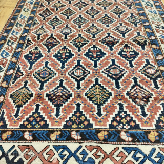 Sweet small Shirwan Surahani rug
cm 100x125
Late 19th/early 20th century
Azerbaijan, Surahani peninsula
Rare and interesting rug with main field pattern filled with unusual kind of palmettes of different shape and color. Unusual & weird  ...