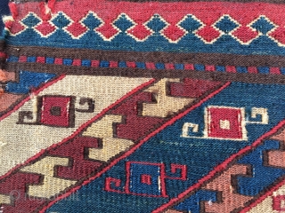 Azerbaijan, Baku, Khyzy village. Set of sumack khorjin bag faces or mafrash end panels. Lovely pattern, fantastic saturated colors, incredibly fine weave. Cm 30x40 ca each. Very rare twins. Collector's, museum tribal  ...