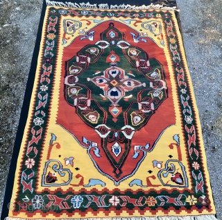 Central Anatolia Dobag era kilim. Cm 140x205. Best wool, best colors, best weaving. Fantastic yellow, green, madder red, etc..... 16th century rug pattern.
Never used, in top conditions. Reasonably priced: € 999 plus  ...