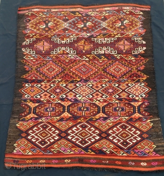 Eastern Anatolia, most probably Mut, sumack big storage bag face. Cm 96x114. Early 20th century. Incredibly rich in colors and in pattern. Goat hair warps. In good condition. Affordable.
    