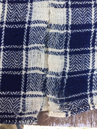 Shahsavan (Mianeh?) jajim/blanket. Cm 215x215 ca. Late 19th, early 20th c. Four widths sewn together. Checkered pattern. Very fine wool. Very fine weave. Natural white and indigo blue dyed wool. Two weaker  ...