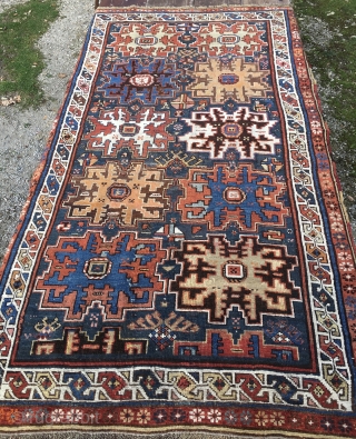 Northern Caucasus. Dagestan, land of mountains, 
Lesghistan, country of the Lesghi population.
Lesghi star design pile rug.
Cm 135x235.
Late 19th, early 20th century, good condition, high pile, few, old minor restorations.
Email to carlokocman@gmail.co  