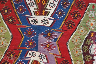 Taspinar kilim, Aksaray area, Central Anatolia. Cm 364x180. First quarter 20th century. In good condition, two small holes. Three medallion pattern, two visible, a third one on the back, see 2nd pic.  ...