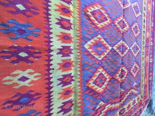 Wonderful one piece kilim from Tracia of great size: cm 315x390. Very interesting piece in good condition with real minor condition issues but great aesthetical values. Acquired 30/40 years ago from a  ...