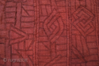 Bakuba Bushong raffia red panel from a n'tschak. Congo. Cm 52x84. First half 20th century. More dtls on rq.
              