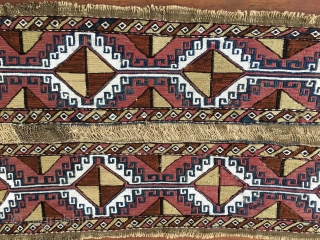 Anatolian cuval or storage bag. Sumack center part. Cm 50x95 ca. 1880/1890. Great pattern with eight hooked medallions. Lovely colors. Not exp.           