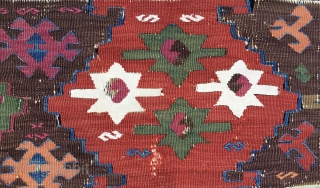 Full of Stars. Anatolian kilim fragment. Cm 68x88, perfect for framing it and exhibiting it in your best place. End 19th century. Love all those stars, the ceiling of every Nomad. 
Please  ...