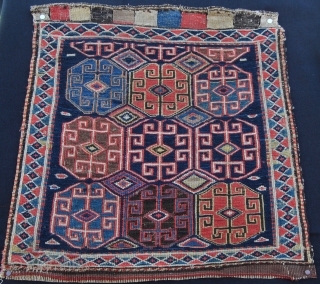 Shahsavan sumack bag face. Cm 52x54. Second half 19th c. Great saturated colors. In good condition. Previously belonging to a wise and happy Italian collector. A super piece. See the various, deep,  ...