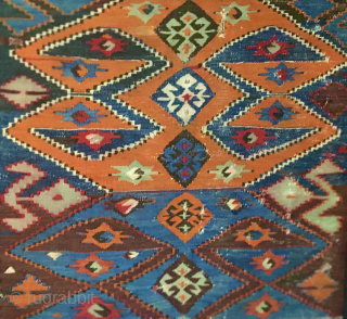 Turkey. Central Anatolia. Aksaray?, Karapinar?
Kilim fragment.
Cm 68x74
Old enough to be antique.
Power & Nature, Ram horns & Stars
Available by DM or emailing to
carlokocman@gmail.com           