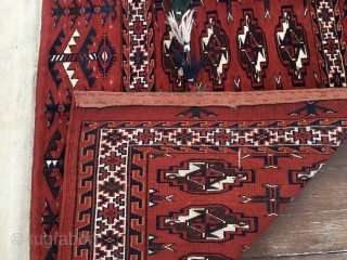 Beautiful Turkmen Yomut 16 gul festival cuval with original back side. With 3 rare tassels. In mint condition. Cm 70x120, cm 142x120 open. Deeply saturated natural colors: red, blue, black, brown, orange,  ...