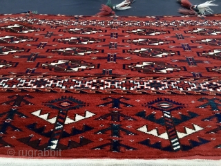 Beautiful Turkmen Yomut 16 gul festival cuval with original back side. With 3 rare tassels. In mint condition. Cm 70x120, cm 142x120 open. Deeply saturated natural colors: red, blue, black, brown, orange,  ...