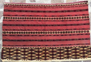 Ak Cuval Tekke (Salor 4 the previous owner). Cm 75x110. 2nd half 19h c. Lovely different reds: madder & cochineal. Great condition. Intense beauty and sweet simplicity..      